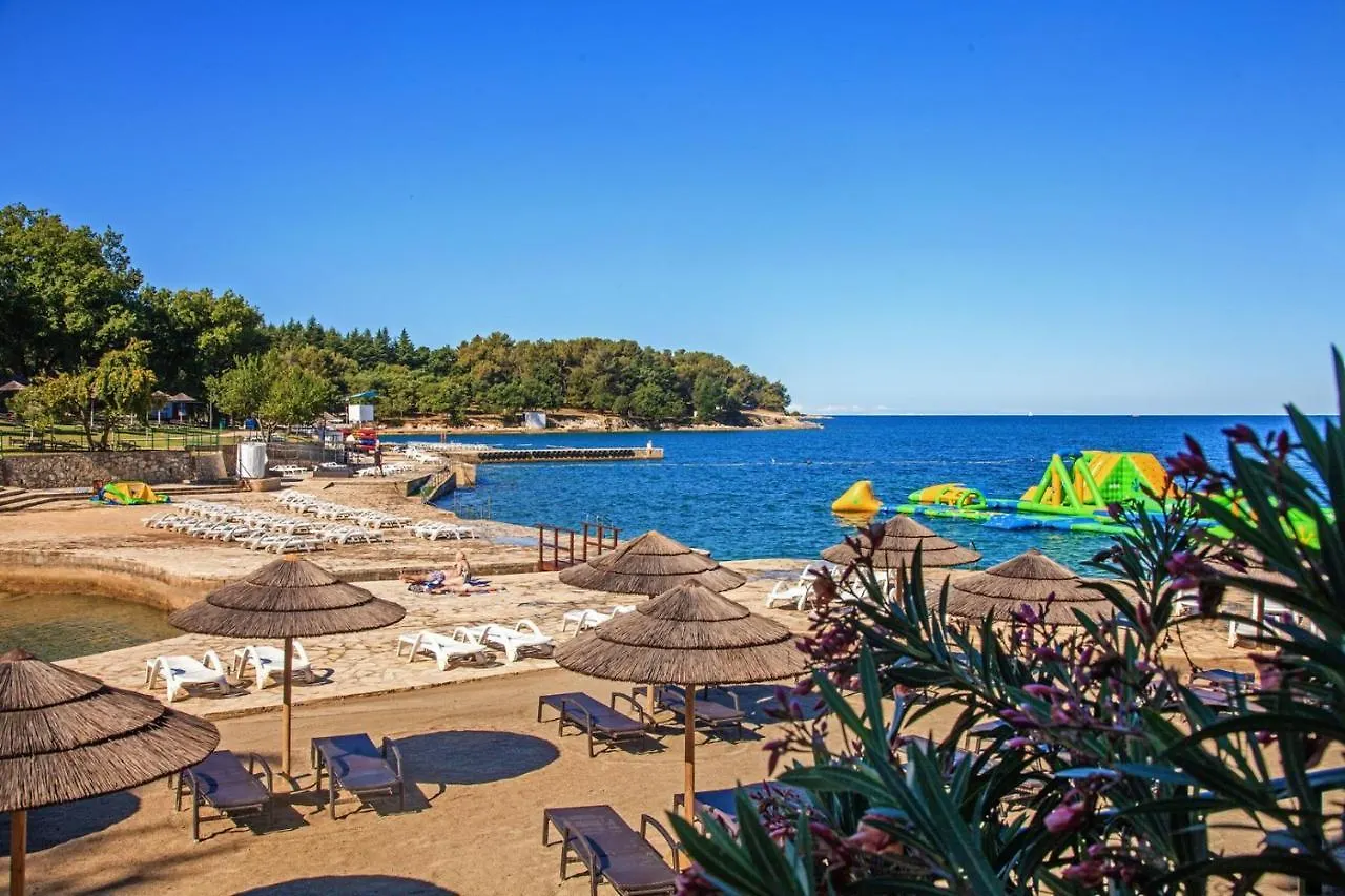 Apartments Porec Beach Area Simo
