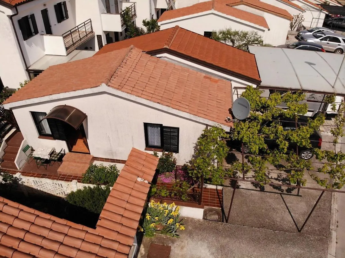 Guest house Apartments Porec Beach Area Simo