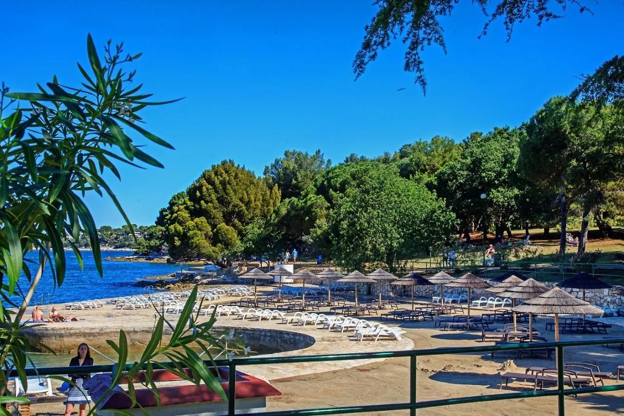 Apartments Porec Beach Area Simo Guest house