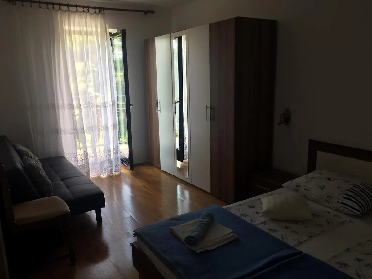 *** Guest house Apartments Porec Beach Area Simo Croatia
