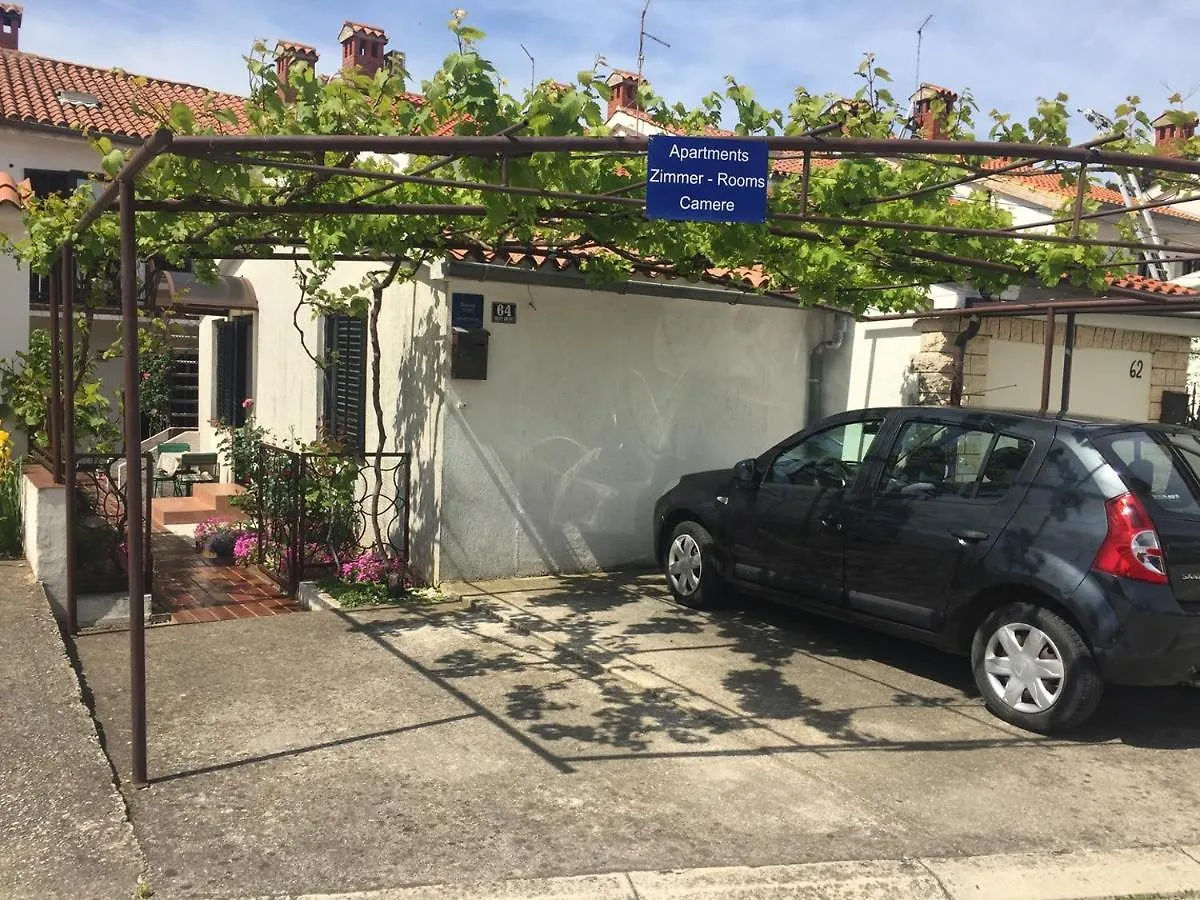 Guest house Apartments Porec Beach Area Simo