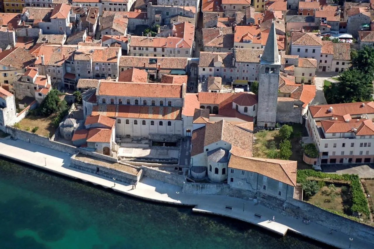 Apartments Porec Beach Area Simo