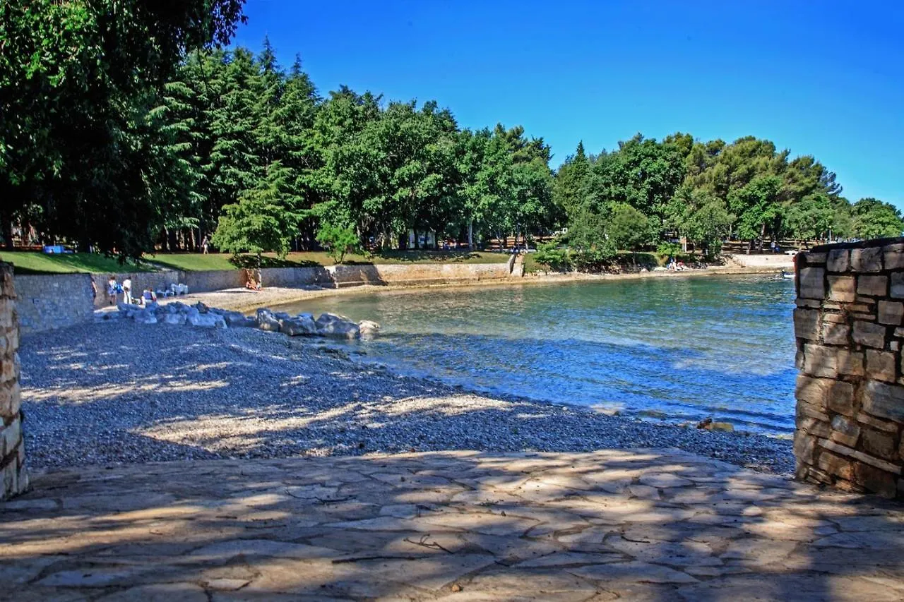 Guest house Apartments Porec Beach Area Simo